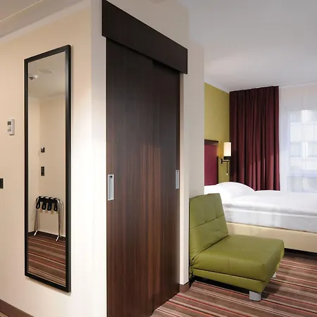 酒店 柏灵莱昂纳多酒店